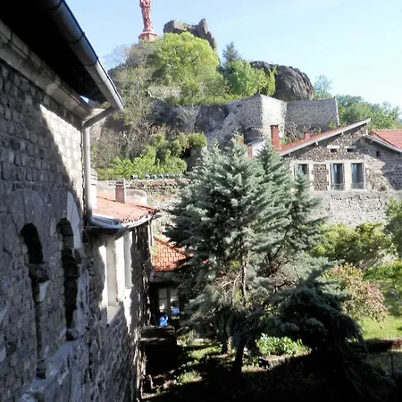 Alojamento de Acomodação e Pequeno-almoço D'hôtes La Prévôté - Ancien Couvent Contre La Cathédrale *