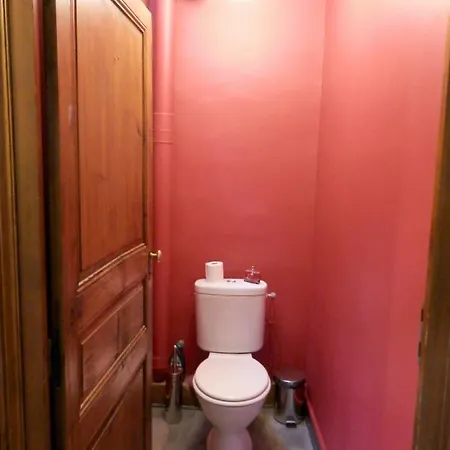 D'hôtes La Prévôté - Ancien Couvent Contre La Cathédrale Alojamento de Acomodação e Pequeno-almoço Le Puy-en-Velay