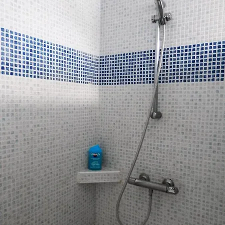 Alojamento de Acomodação e Pequeno-almoço D'hôtes La Prévôté - Ancien Couvent Contre La Cathédrale Le Puy-en-Velay