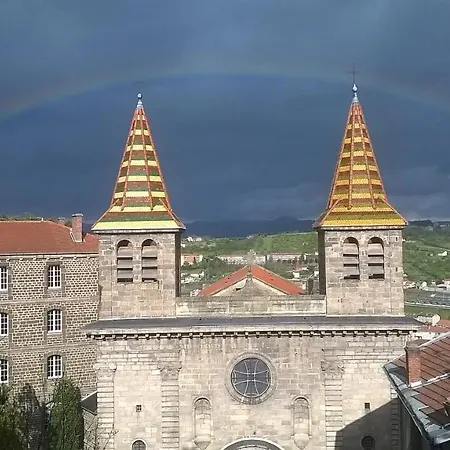 ベッド・アンド・ブレックファスト La Prevote - Randonneurs Et Pelerins - Ancien Couvent Contre La Cathedrale Le Puy-en-Velay